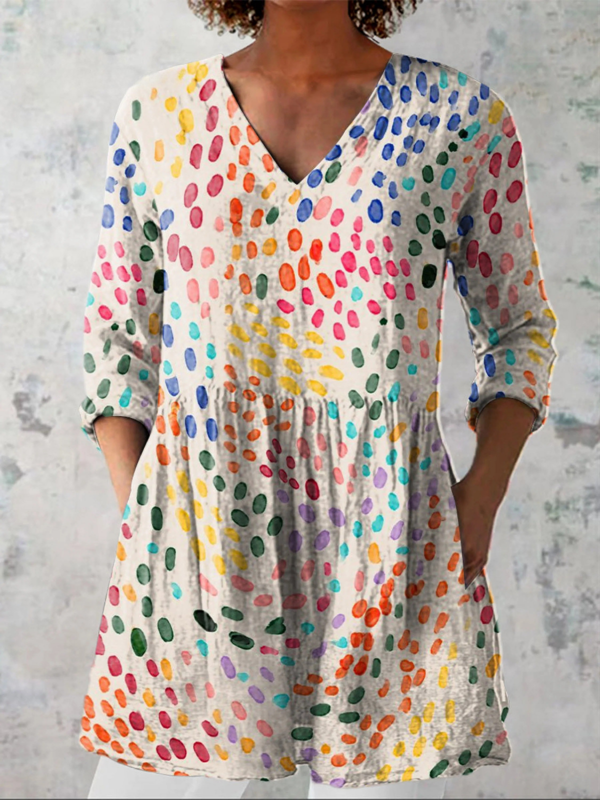 Lilia – Long Blouse with Statement Pattern
