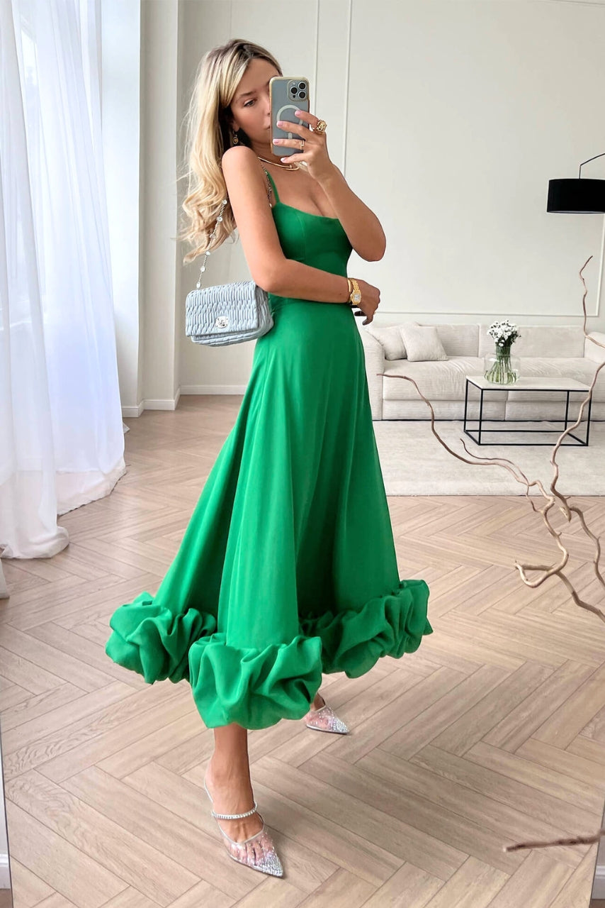 Avery - Dress Elegant Flowing