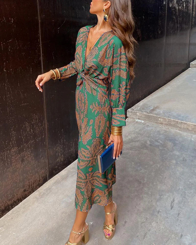 Mackenzie - Elegant Dress with Long Sleeves and Floral Print