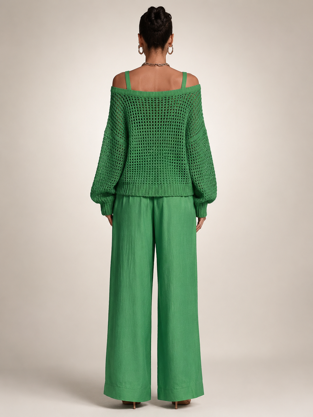 Ariana – Off-Shoulder Two-Piece Trouser Set