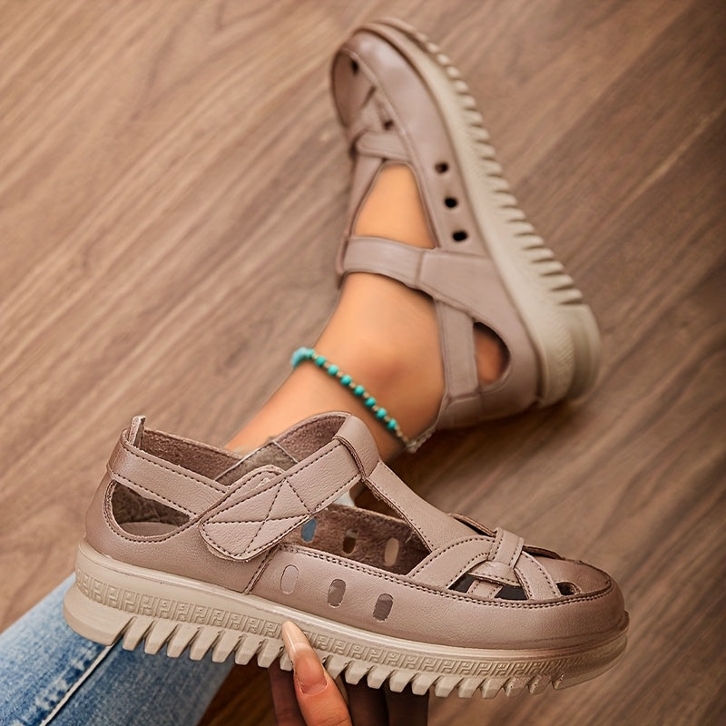 Constance – Comfortable Sandals with a Stable Sole