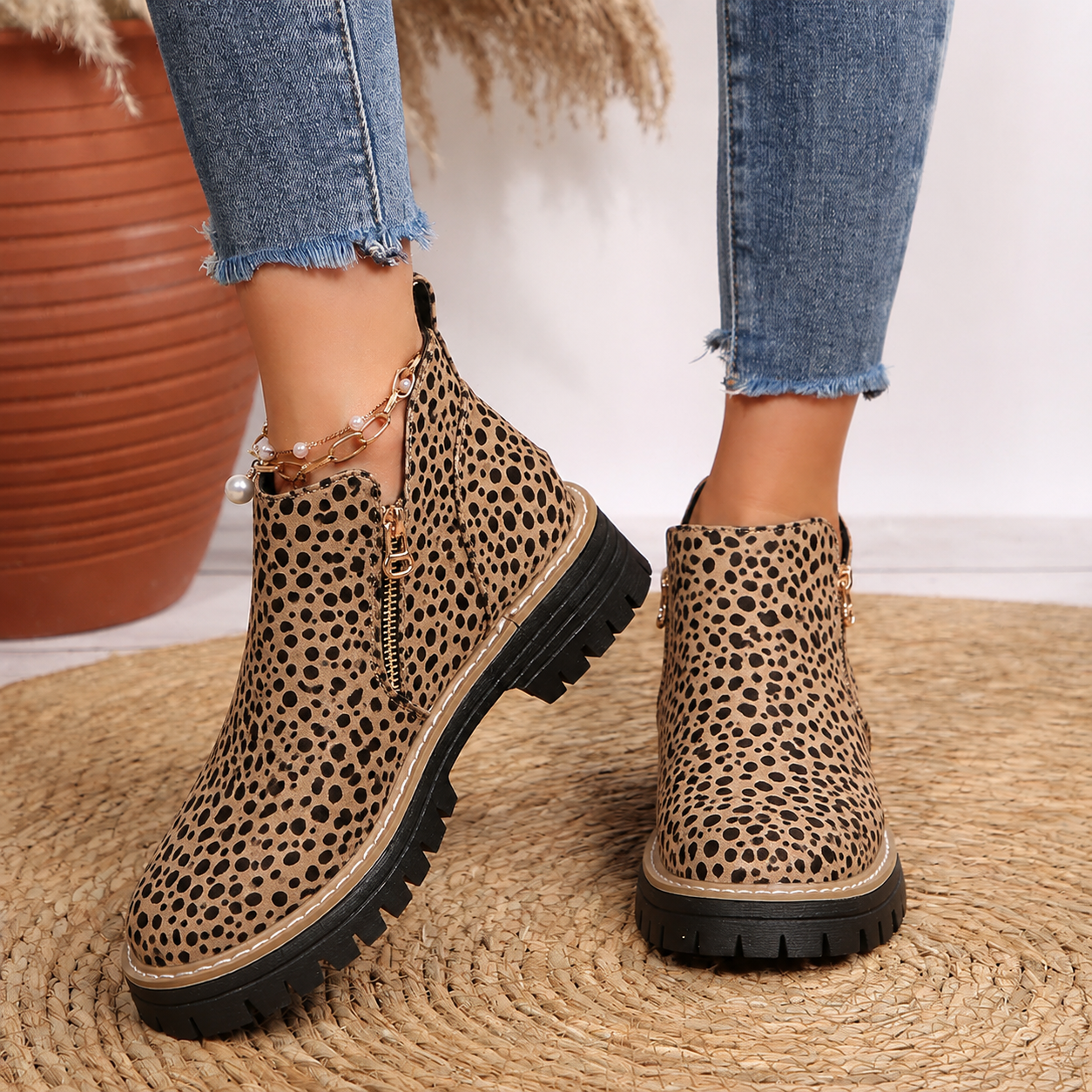 Frankie – Comfort Ankle Boots