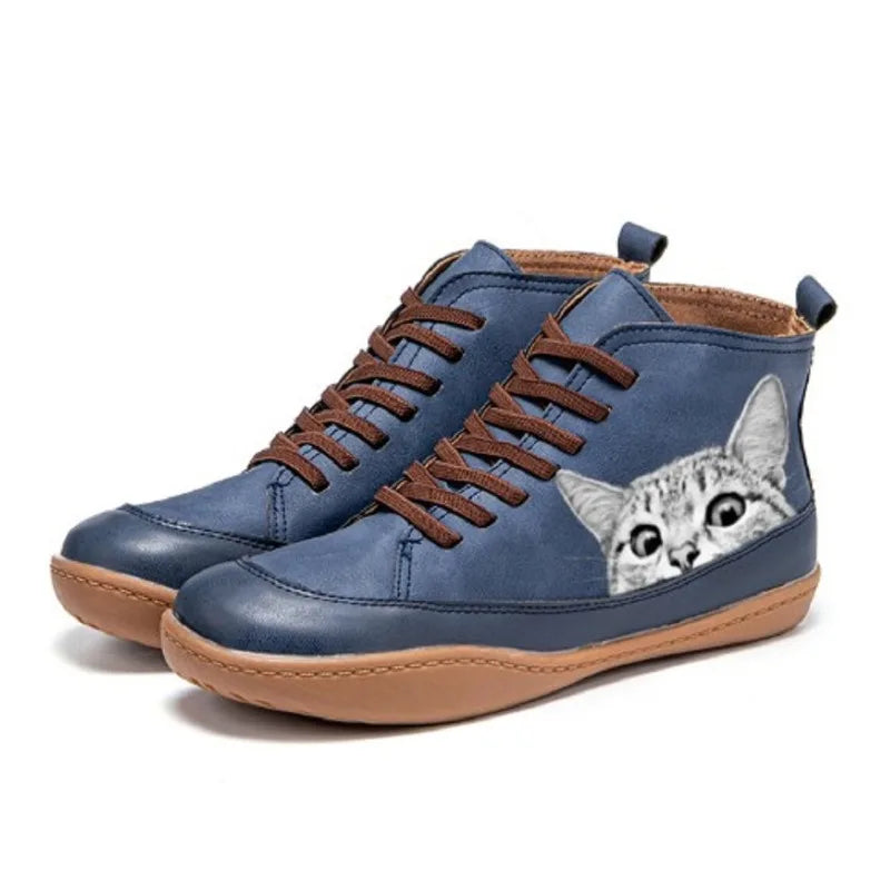 Jane – Cat-inspired leather ankle boots