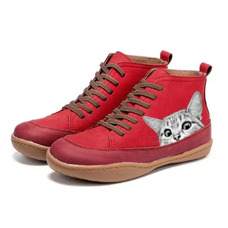 Jane – Cat-inspired leather ankle boots