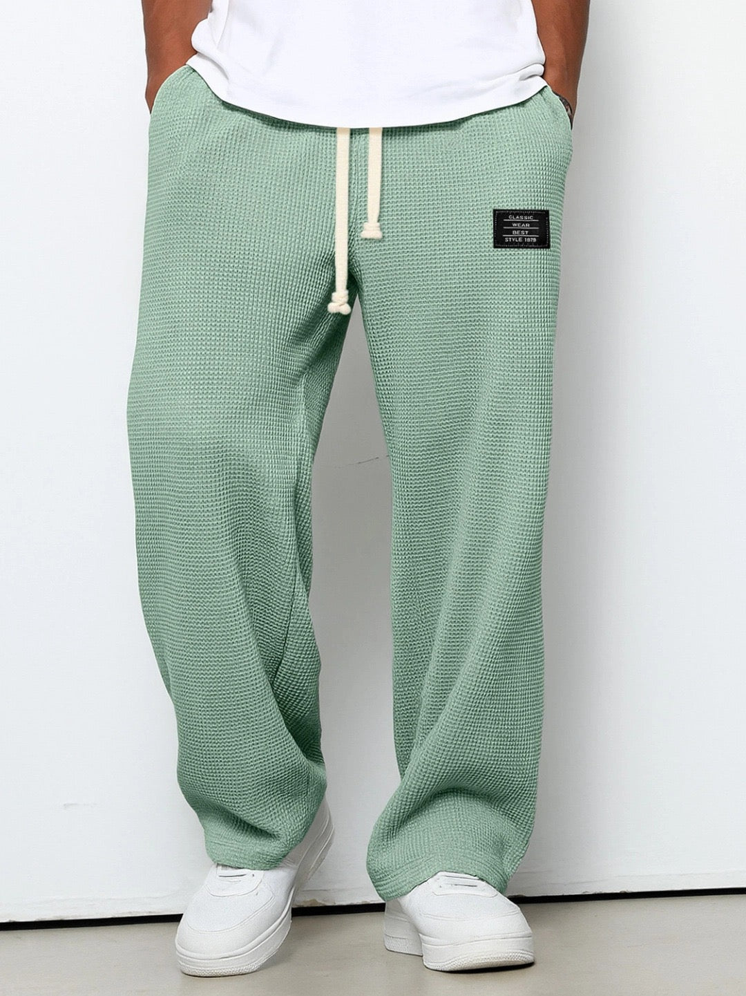 Baylor – Wide Leg Trousers with Adjustable Waist