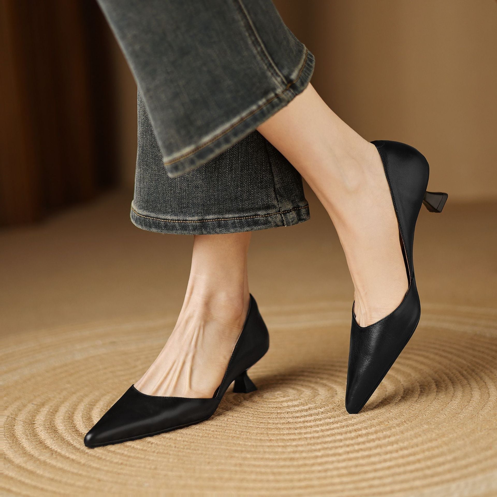 Nellie - Elegant Leather Heels