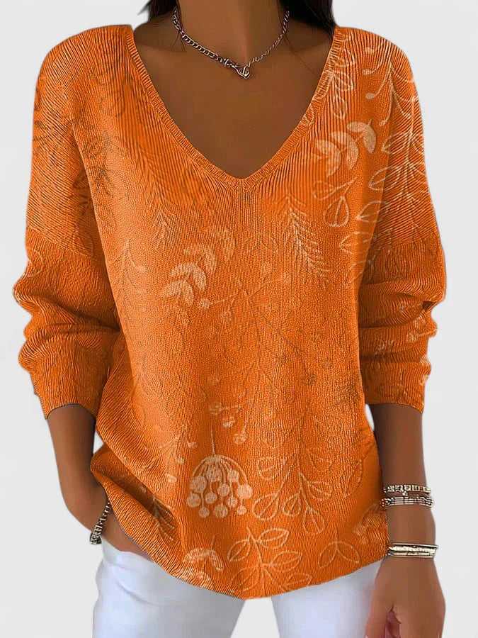 Seren - Knitted Sweater with V-Neck