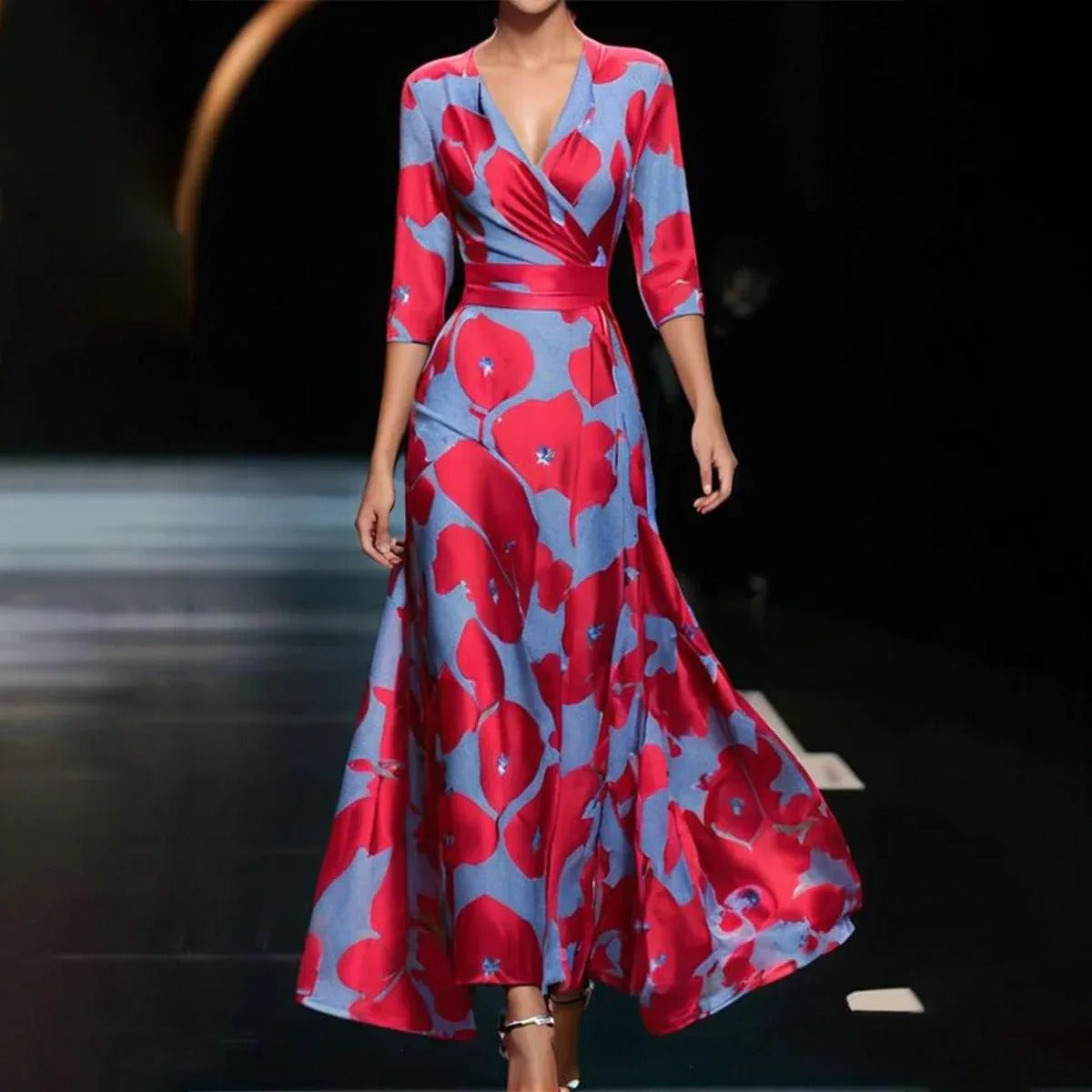 Angela - Chic Dress with Floral Print
