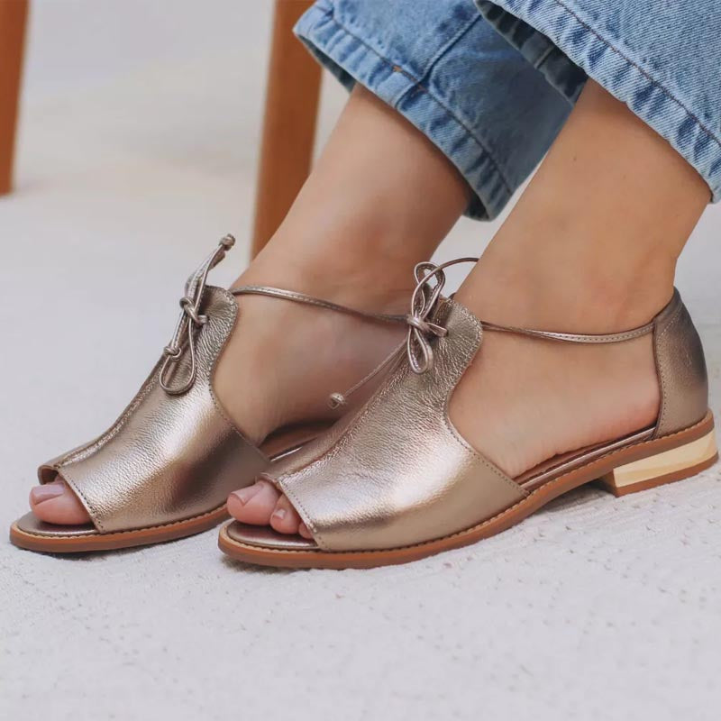 Donna – Lace-Up Leather Sandals