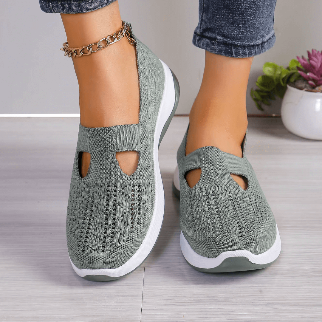 Alouette – Slip-On Shoes