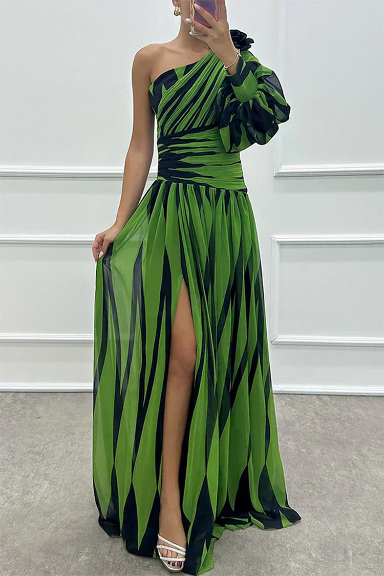 Riley - Elegant Striped Maxi Dress with One Shoulder