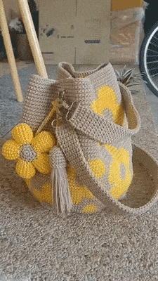 Maribel – Handcrafted Crochet Floral Tote Bag