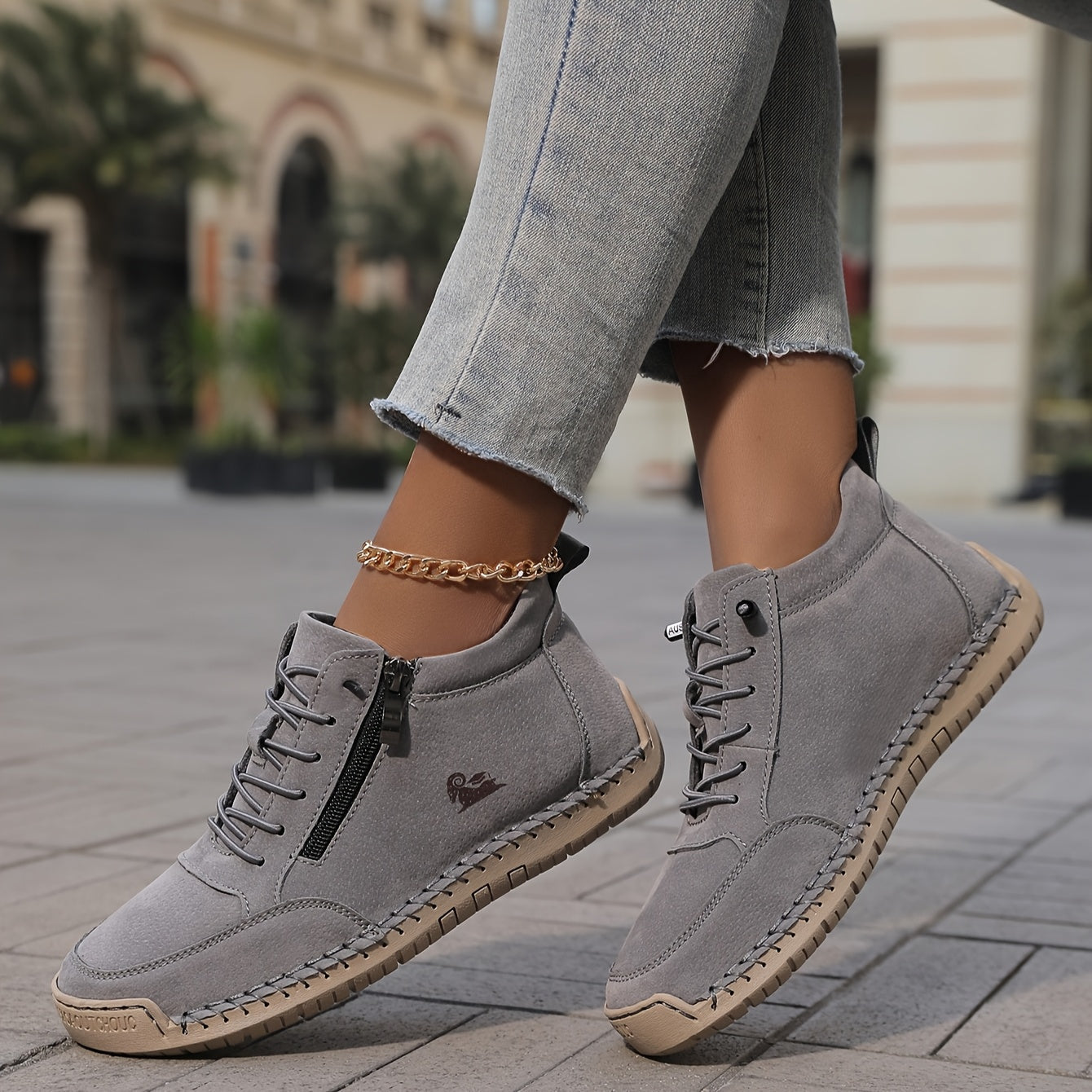Thea – Comfortable Orthopedic Sneakers with Zipper