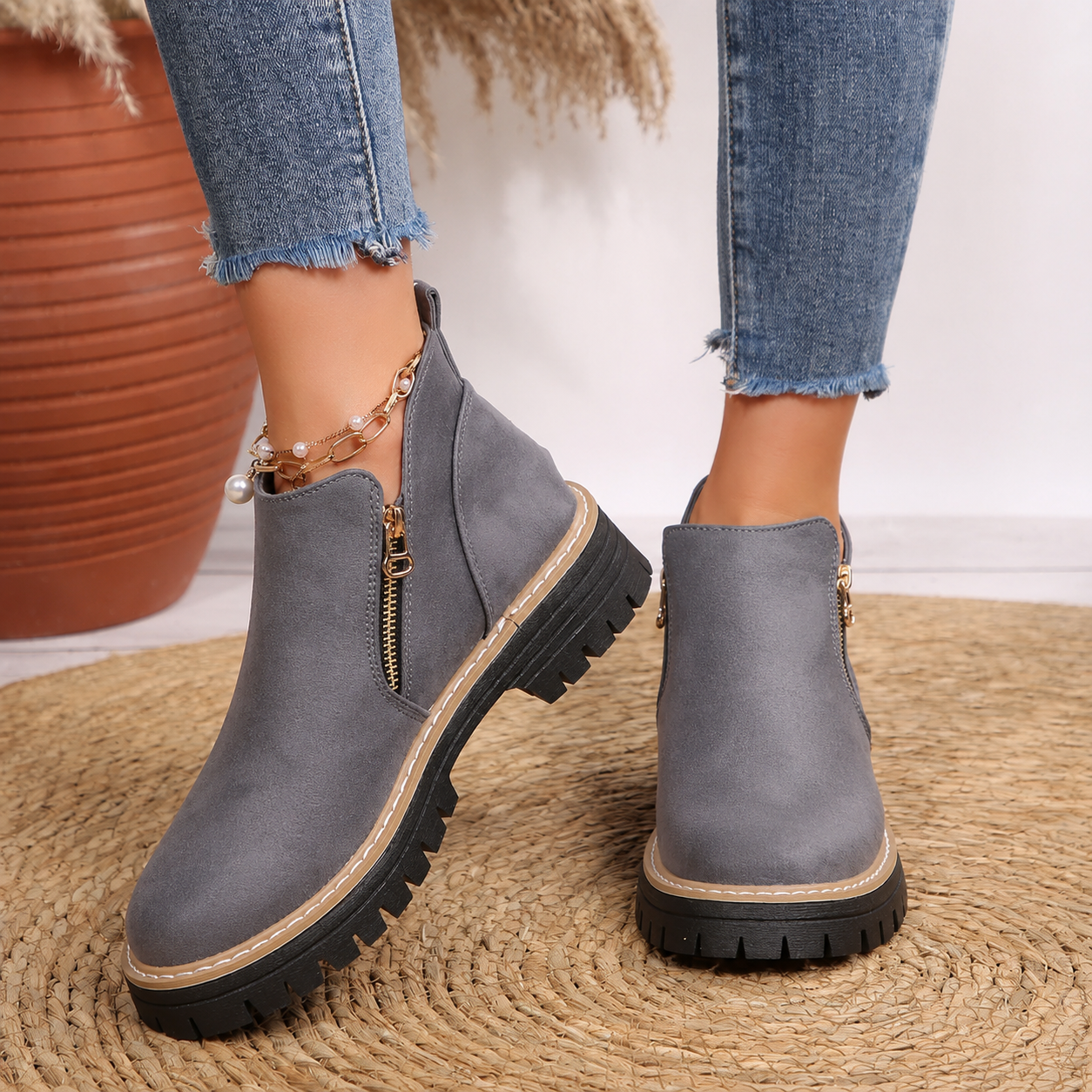 Frankie – Comfort Ankle Boots