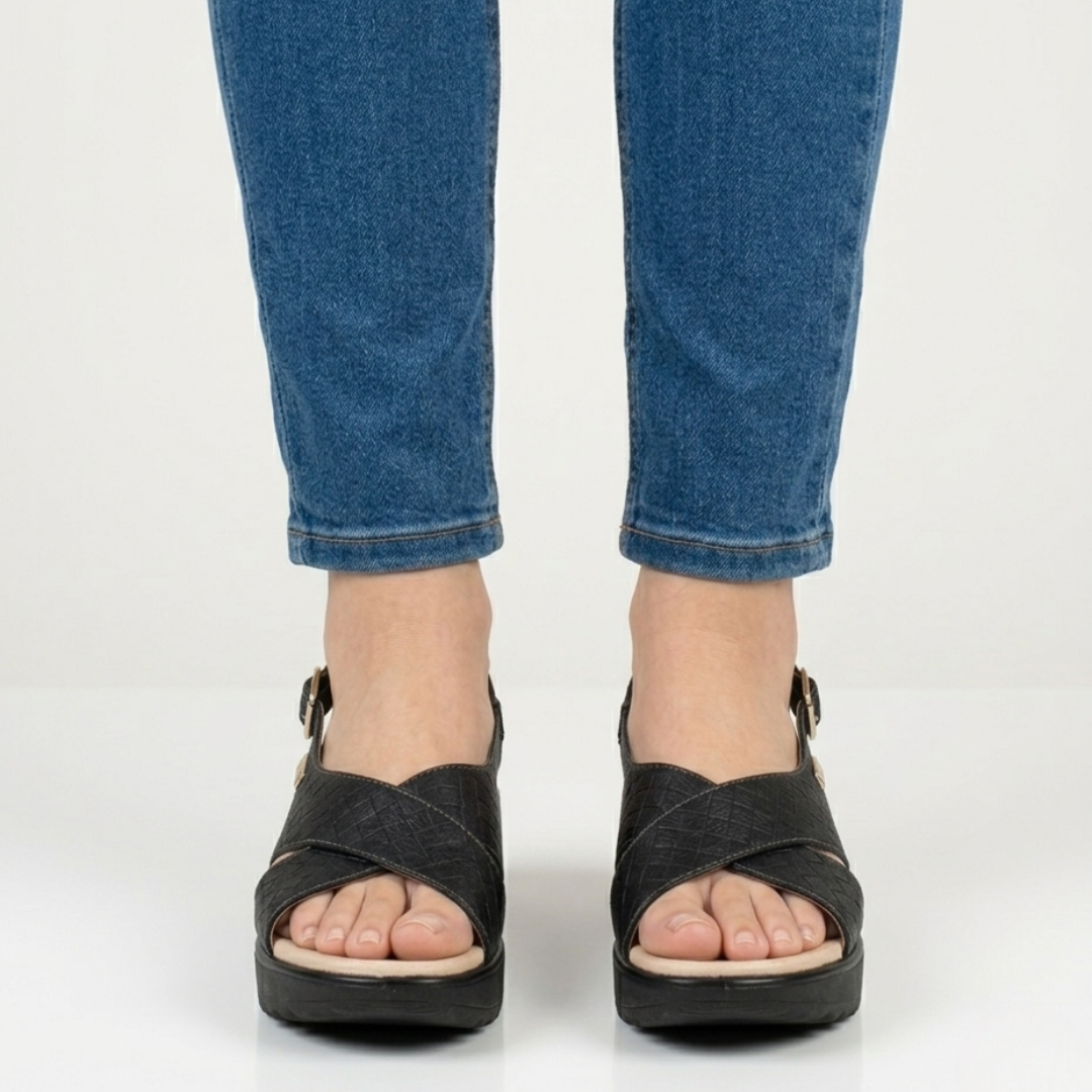 Rumi - Cushioned Platform Sandals