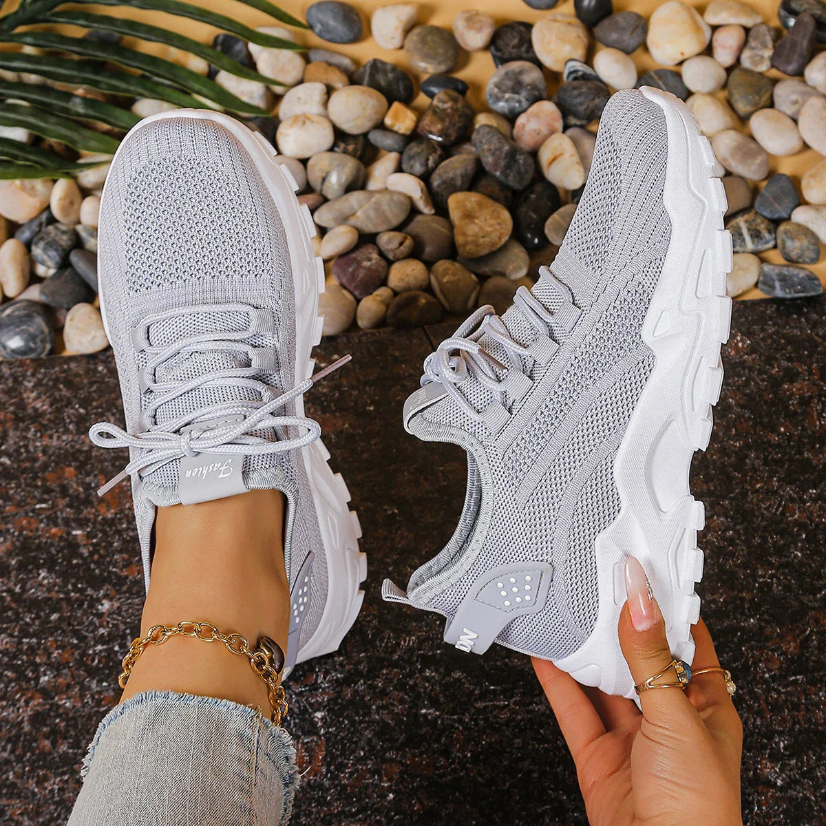 Veda – Breathable Sneakers