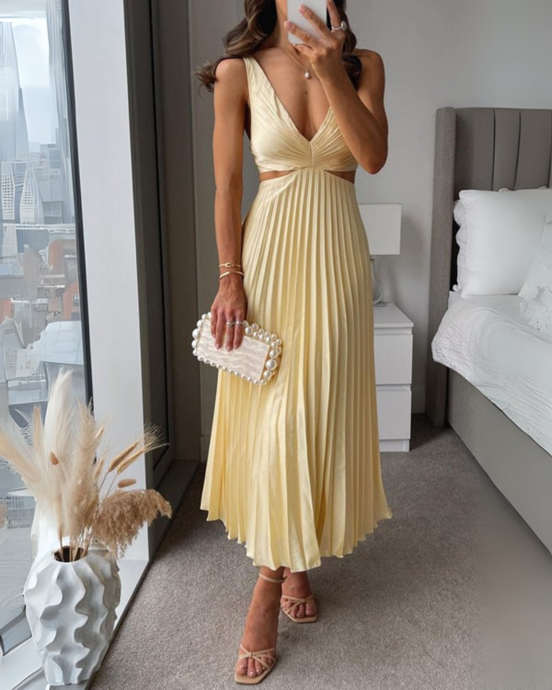 Elizabeth - Radiant Twist Dress