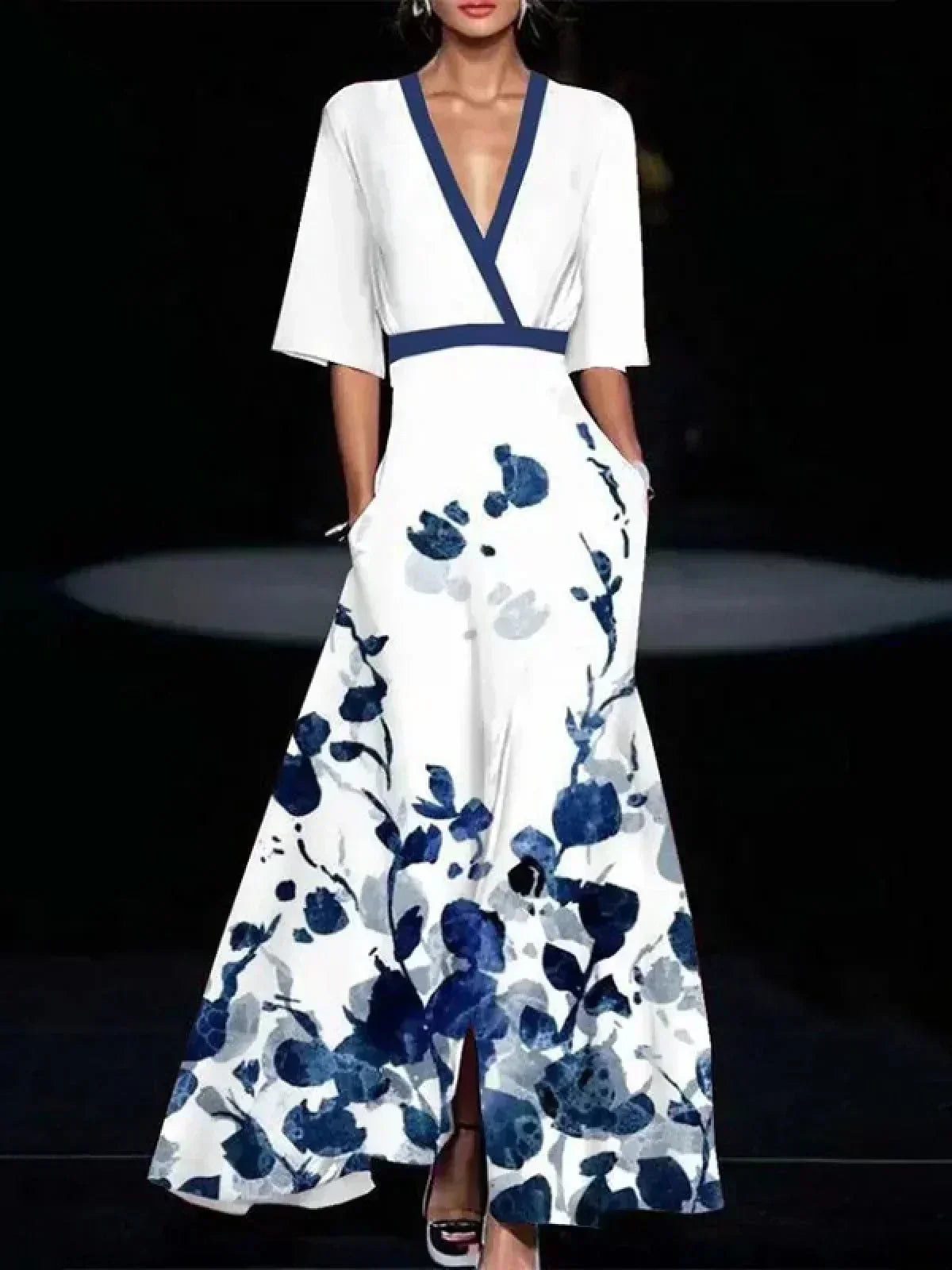 Madison - Elegant Viscose Dress