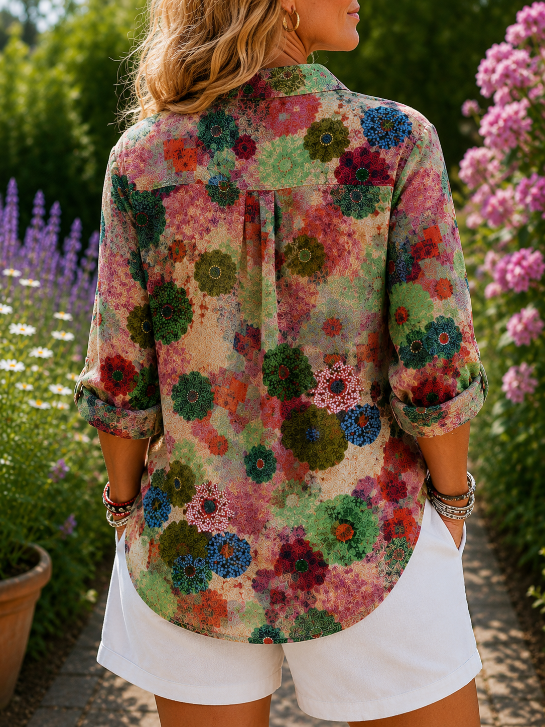 Lucy - Comfortable Blouse