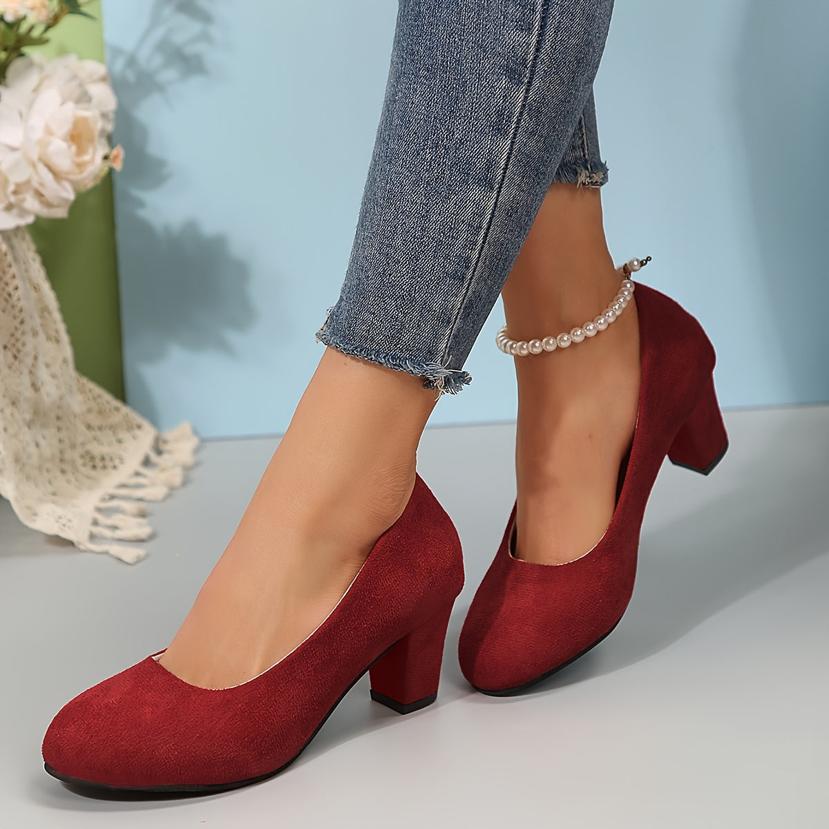 Noelle – Wide -Toe Suede Pumps for Pain-Free Comfort