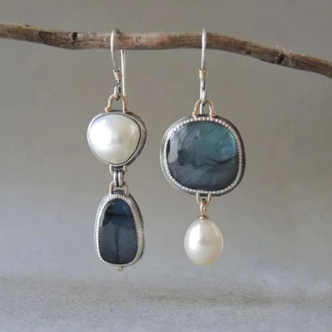 Briony – Graceful Blue Pearl Earrings