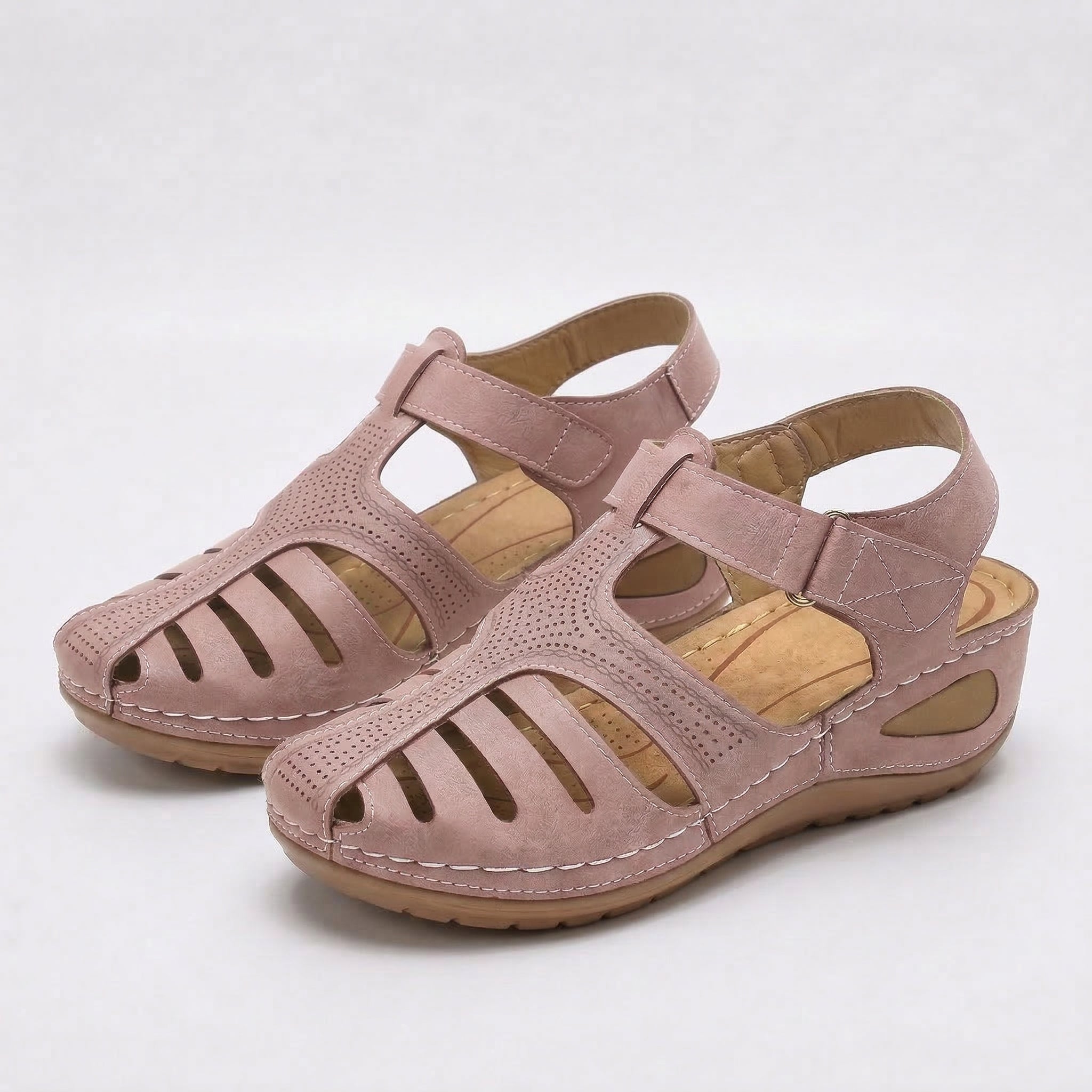 Verity – Comfort Sandals with a Gentle Lift