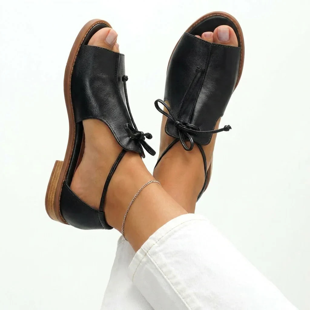 Donna – Lace-Up Leather Sandals