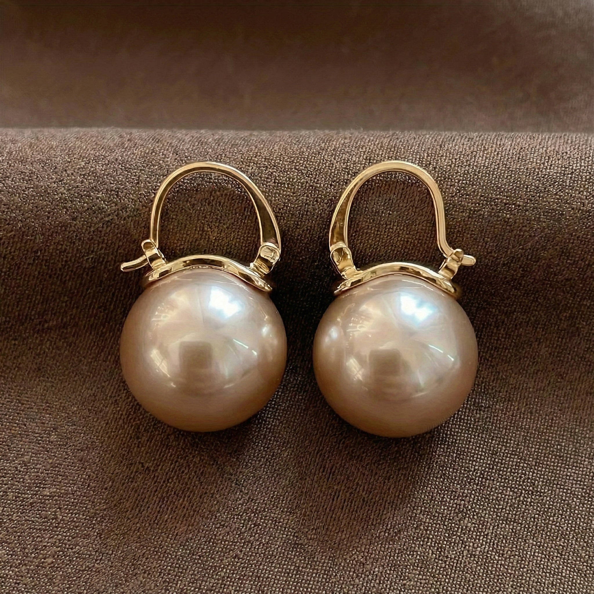 Kerensa – Sparkling Pearl Earrings